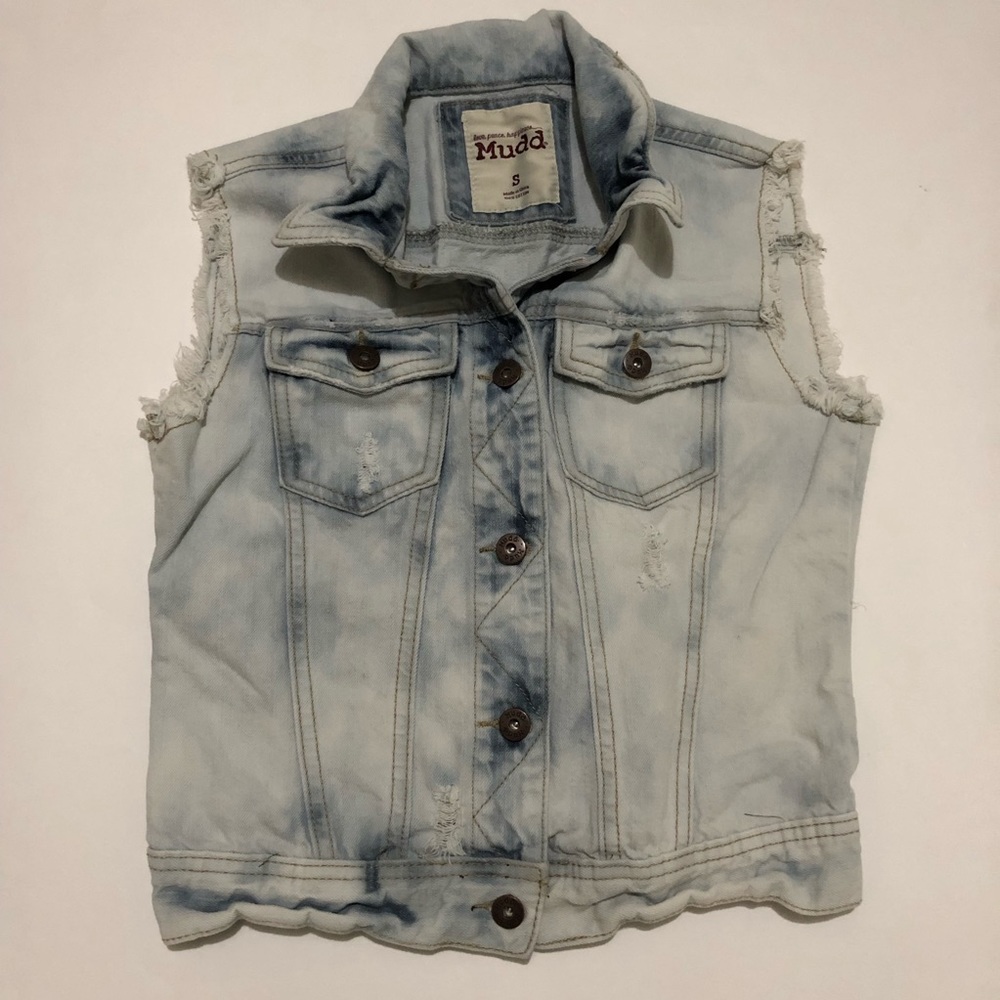 Mudd Juniors Acid Wash Sleeveless Vest Jacket
